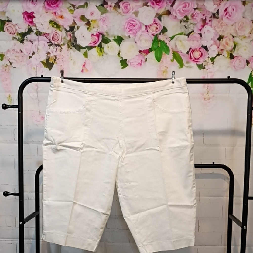 Women's White Shorts